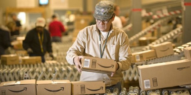 A tecnologia dos centros de distribuição da Amazon